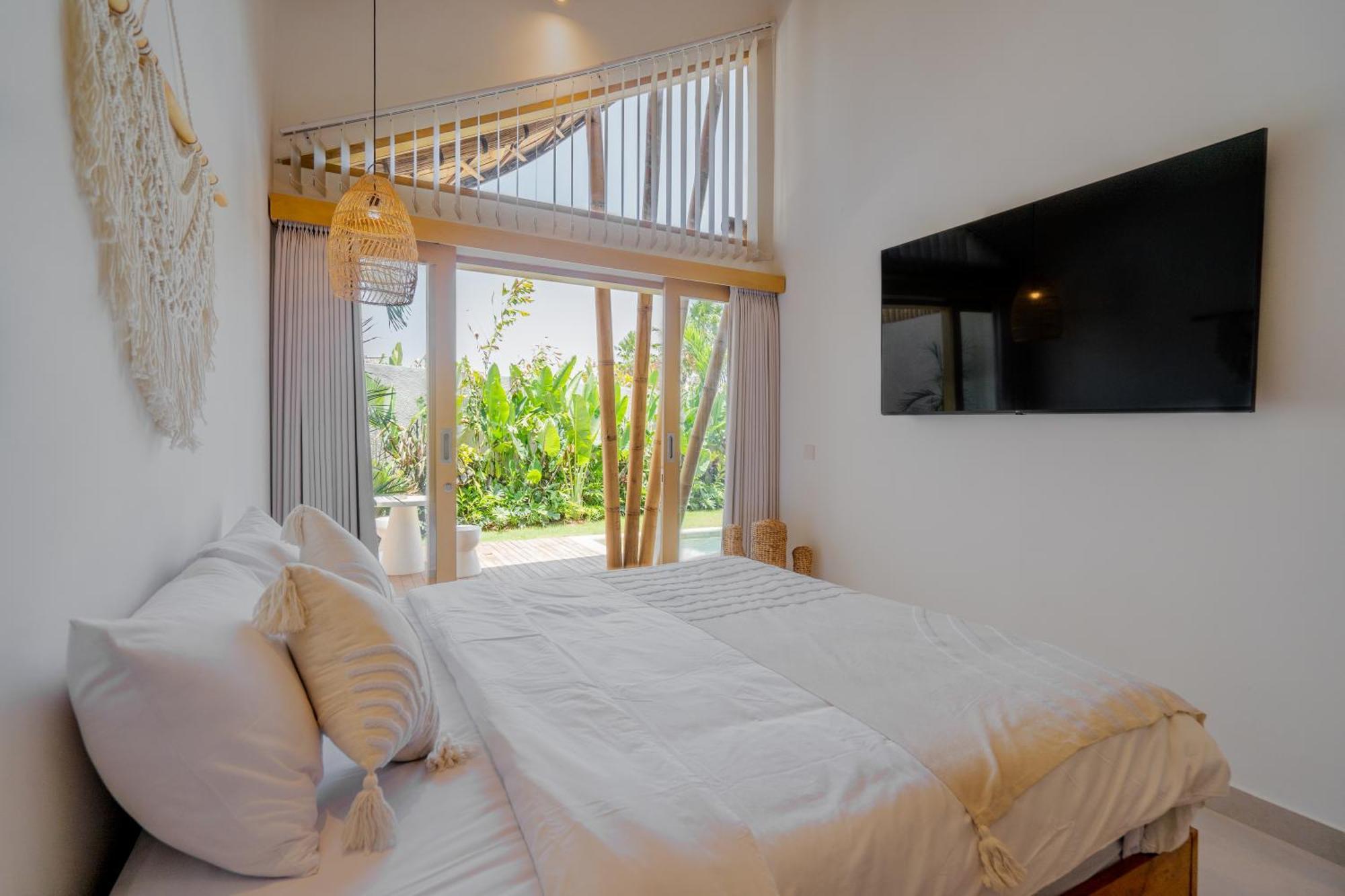 Villa Sunset Bamboo - 3Br Villa In Kerobokan Exteriér fotografie
