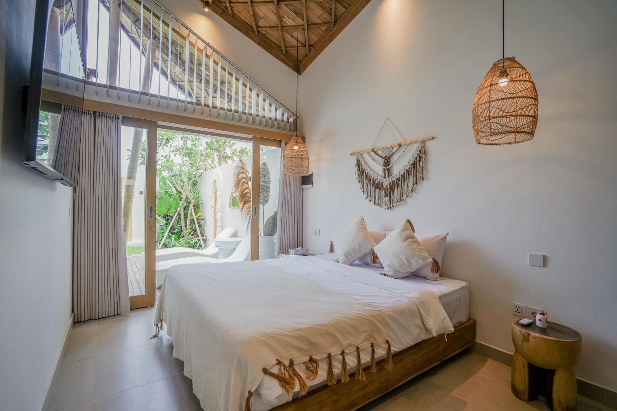 Villa Sunset Bamboo - 3Br Villa In Kerobokan Exteriér fotografie